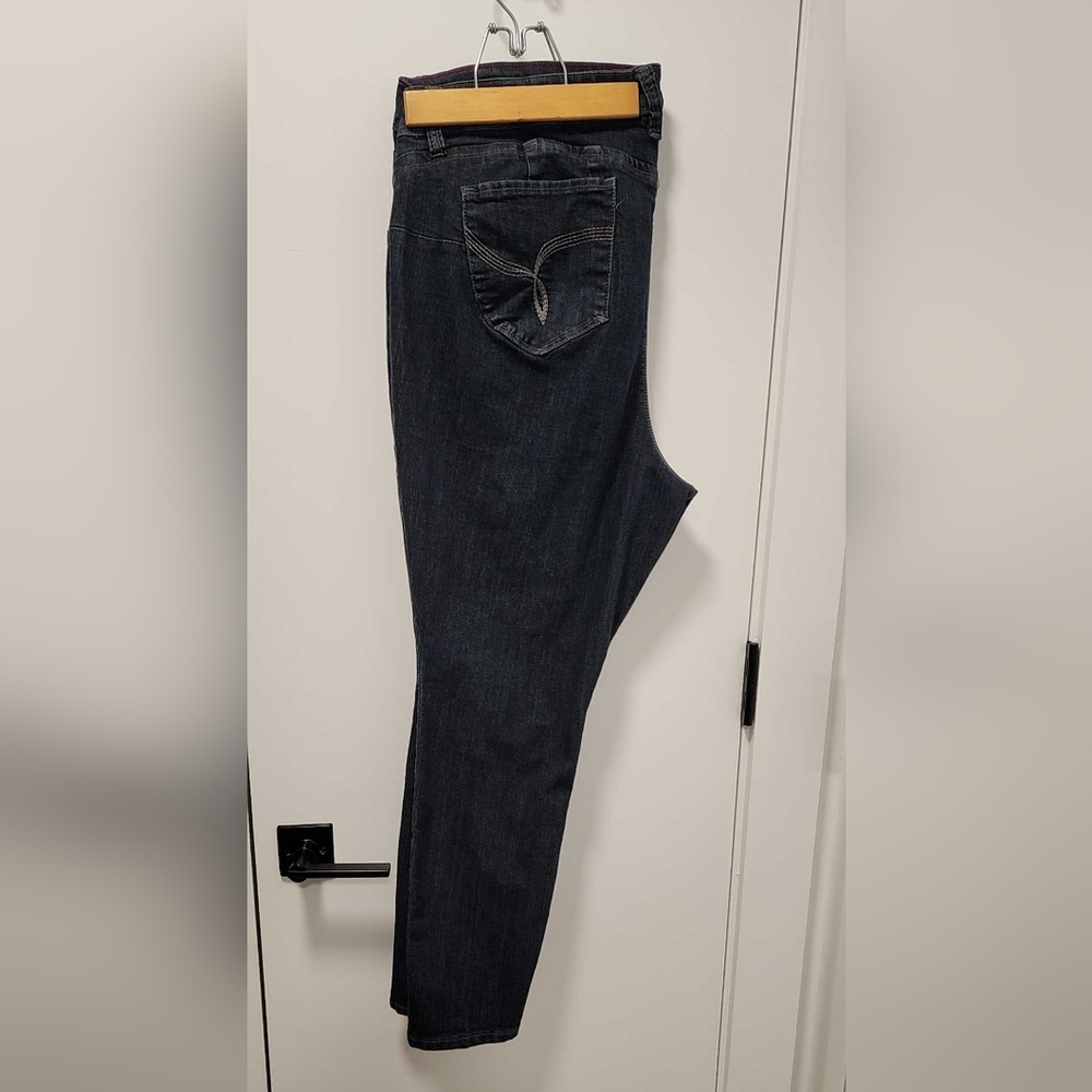 YMI WannaBettaButt Skinny Jeans in Dark Blue Size - 24 - Picture 3 of 6